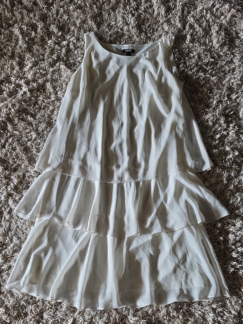 SLNY Cream Tiered Chiffon Sleeveless Dress